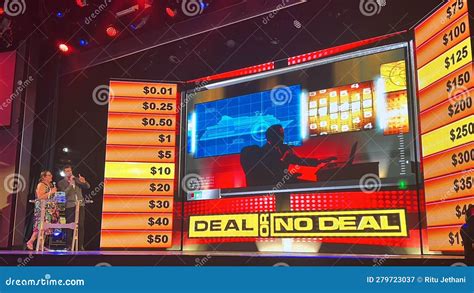 Play the Official Deal or No Deal Game Show Game .